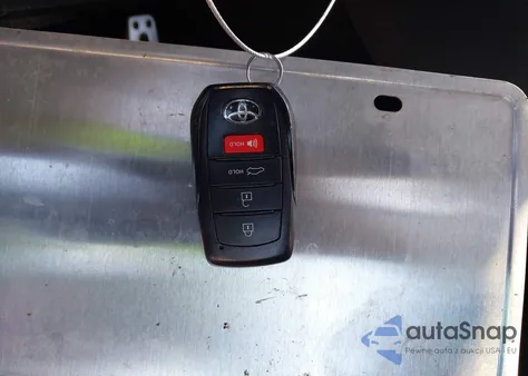 2025 Toyota Camry Se z USA, uszkodzony, nr VIN 4T1DAACK3SU041702